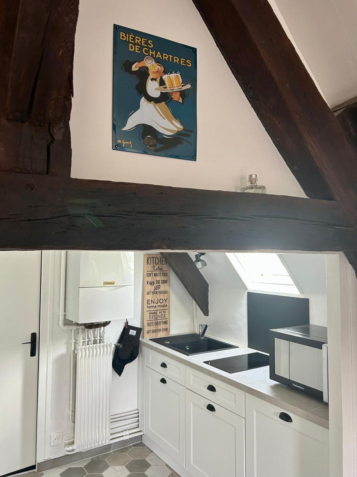 L Ecuyer Appartement Au Coeur Du Quartier Historique Chartres Zewnętrze zdjęcie