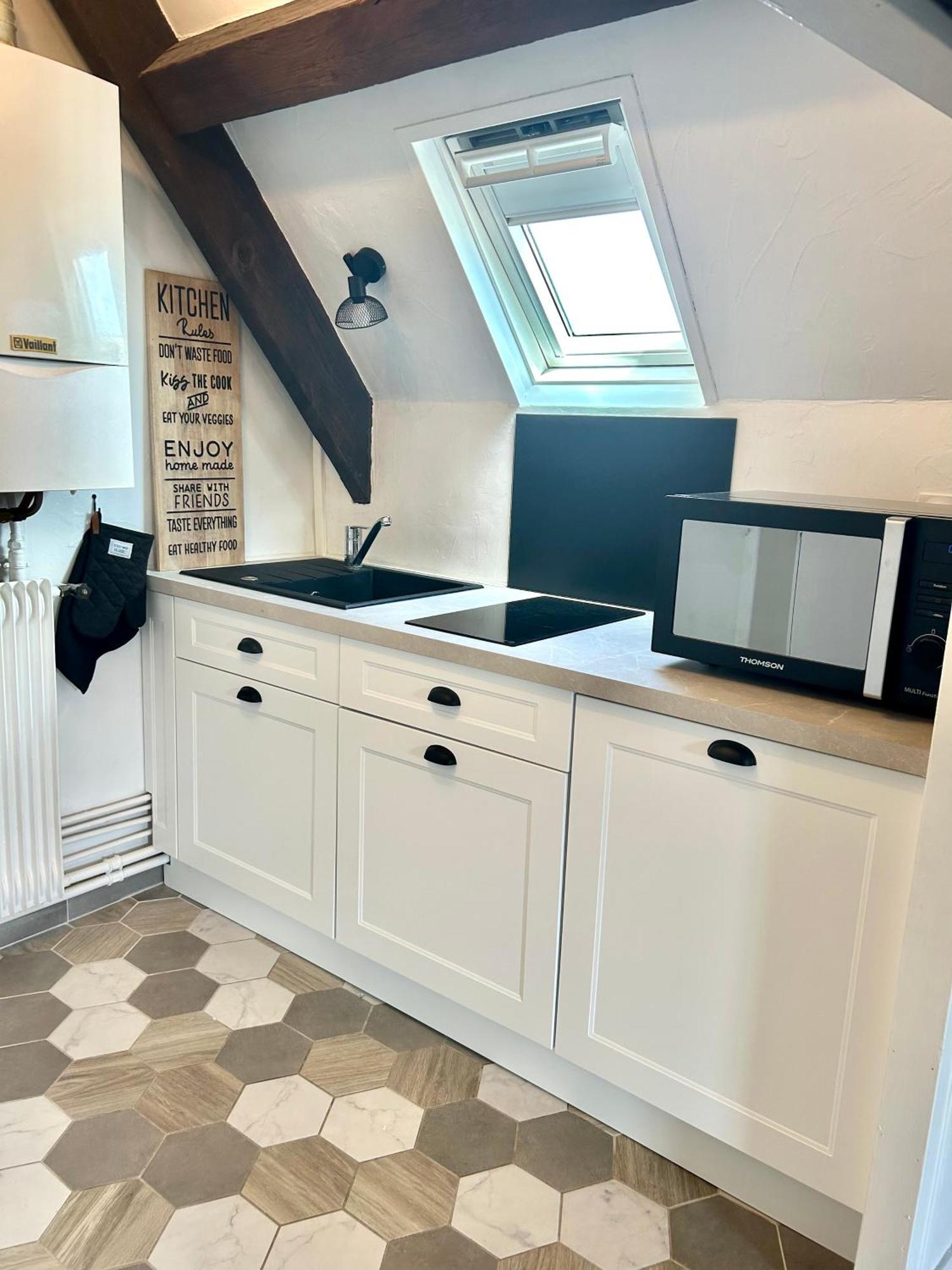 L Ecuyer Appartement Au Coeur Du Quartier Historique Chartres Zewnętrze zdjęcie