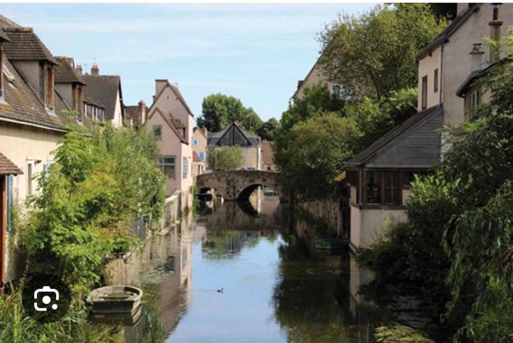 L Ecuyer Appartement Au Coeur Du Quartier Historique Chartres Zewnętrze zdjęcie